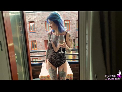 ❤️ Geweldige meisie suig met 'n gulp en fokken passievol onder die oop lug ☑ Sluts op af.com-fullporner.ru ﹏